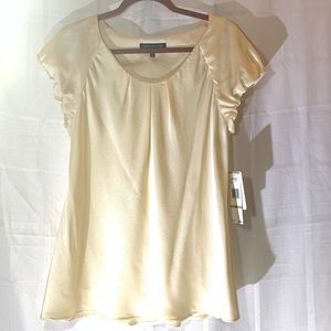 NWT Jones New York Ivory Short Sleeves Silk Top